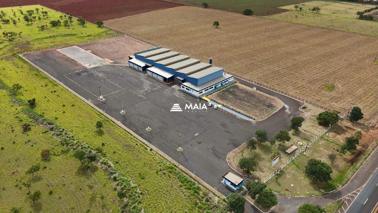 Galpão à venda no BR-050: 