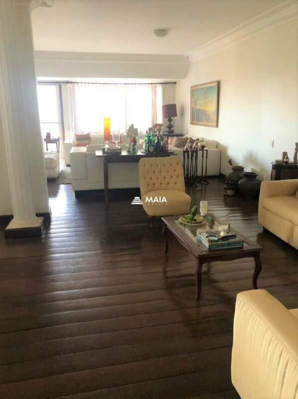 Apartamento à venda no Centro: 