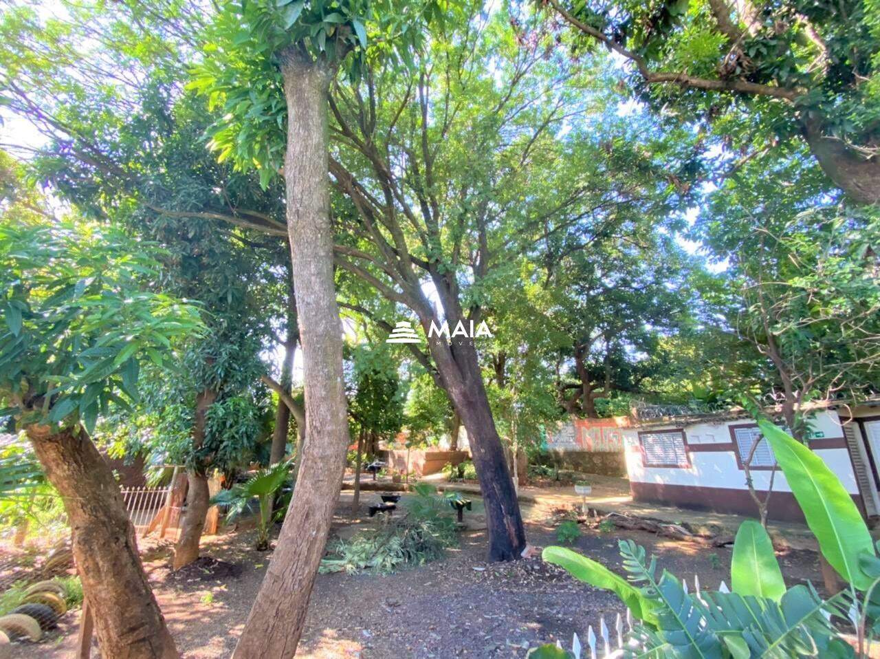 Terreno próximo ao UTC