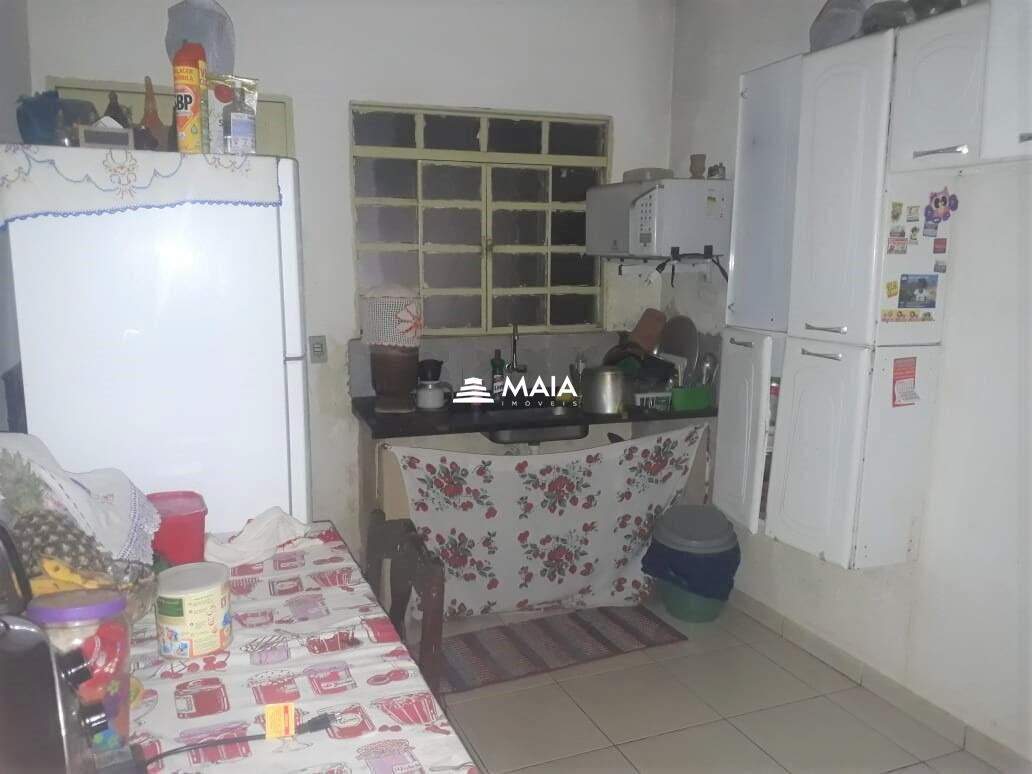 Terreno/Área à venda no São Benedito: 