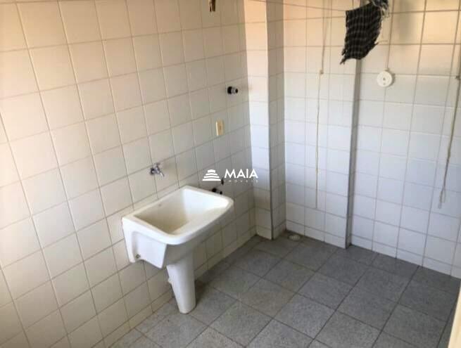 Apartamento à venda no Mercês: 