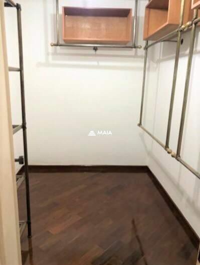 Apartamento à venda no Mercês: 