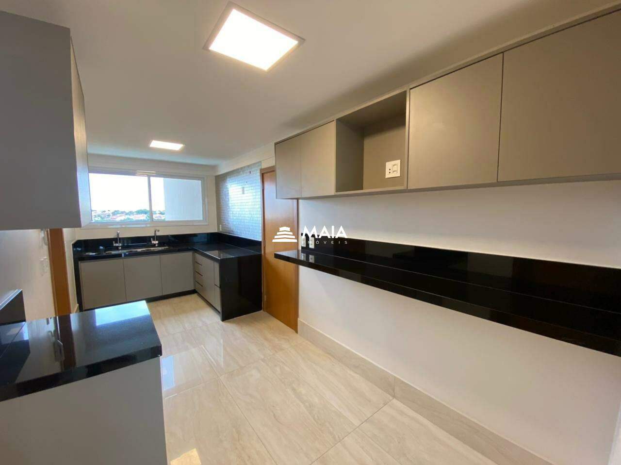 Apartamento à venda no Jardim do Lago: 