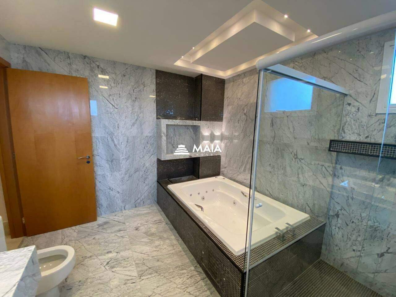 Apartamento à venda no Jardim do Lago: 