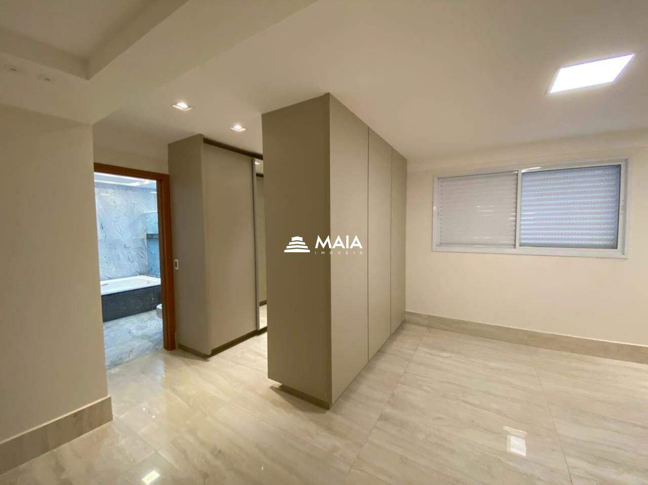 Apartamento à venda no Jardim do Lago: 