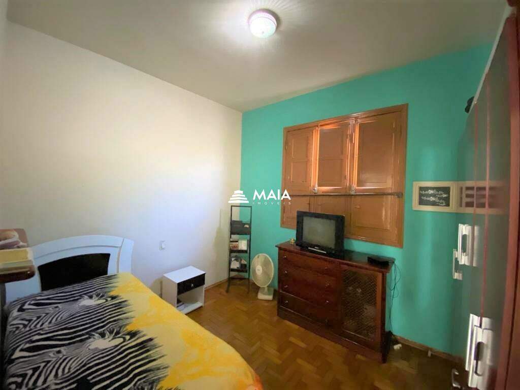 Terreno/Área à venda no Santa Maria: 