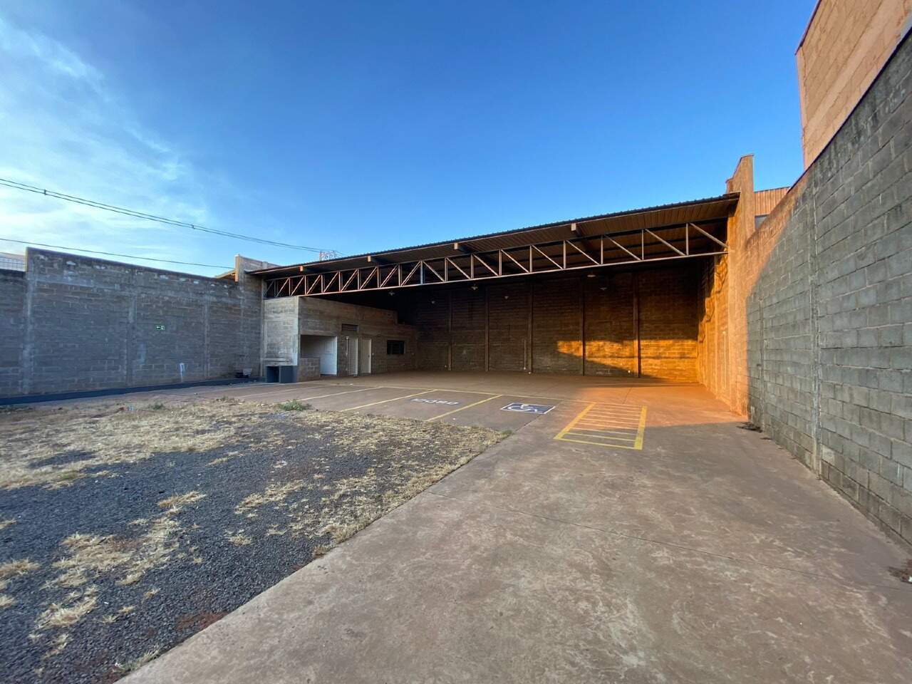 Galpão à venda no Jardim Maracanã: 