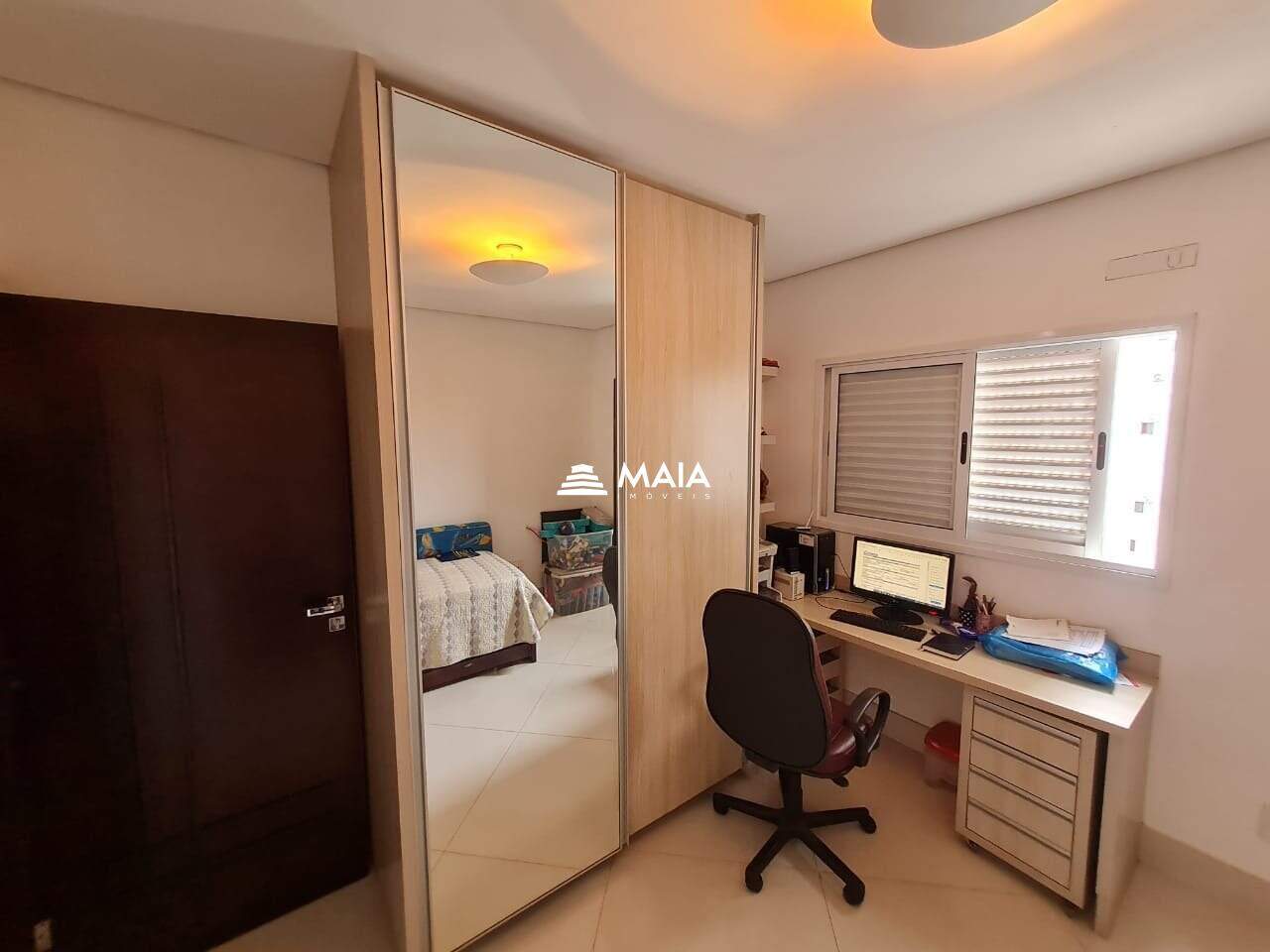 Apartamento à venda no Santa Maria: 