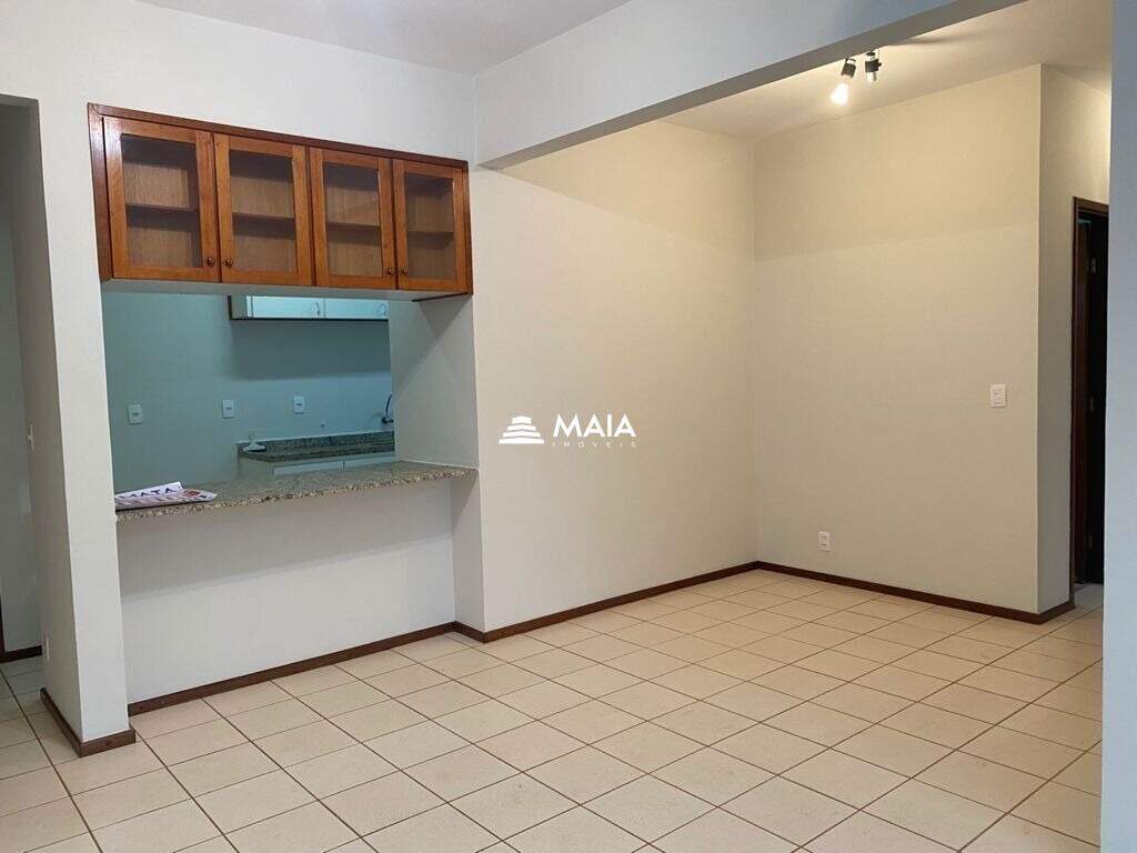 Apartamento à venda no Mercês: 