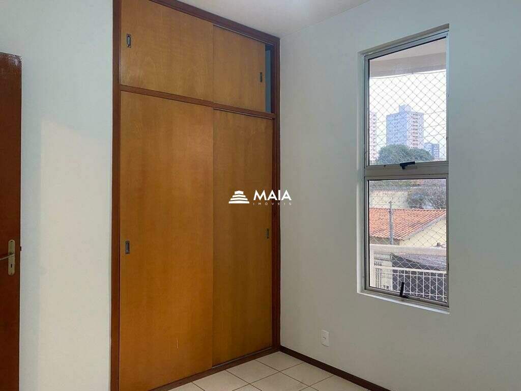 Apartamento à venda no Mercês: 