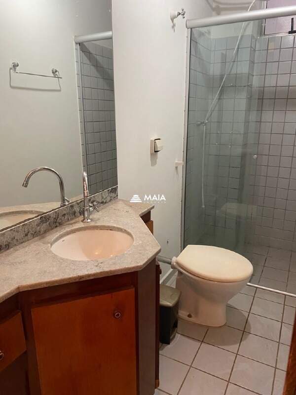 Apartamento à venda no Mercês: 