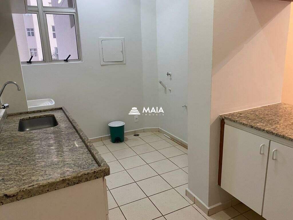 Apartamento à venda no Mercês: 