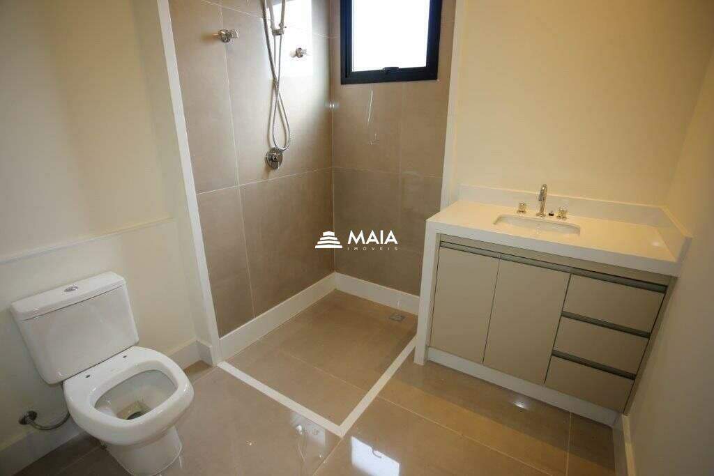 Casa de Condomínio à venda no Flamboyant III Resid. Park: 