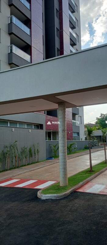 Apartamento à venda no Mercês: 