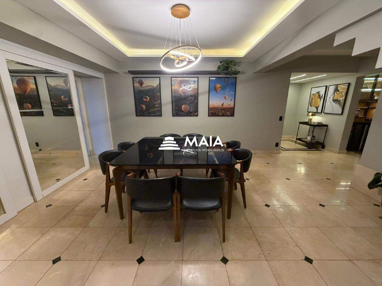 Apartamento à venda no Mercês: 