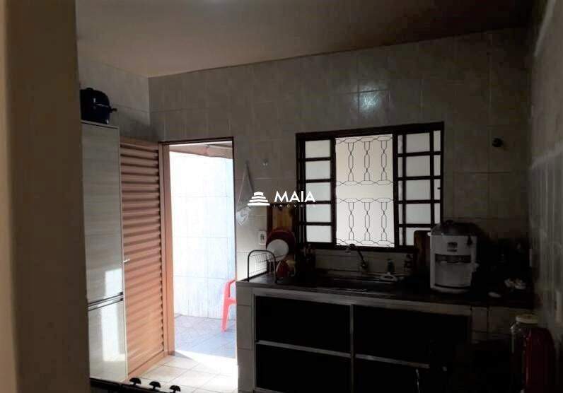 Casa à venda no Universitário: 