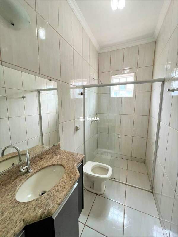 Casa à venda no Jardim do Lago: 