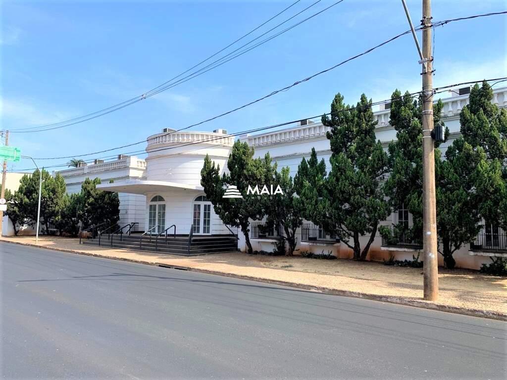 Comercial para aluguel no Mercês: 