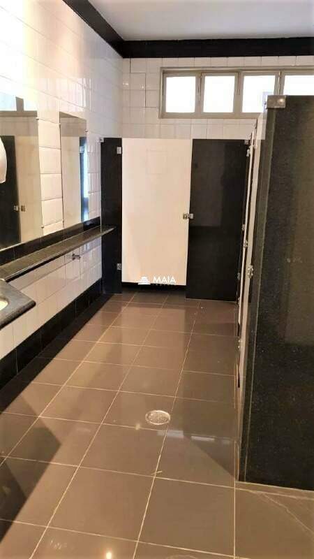 Comercial para aluguel no Mercês: 