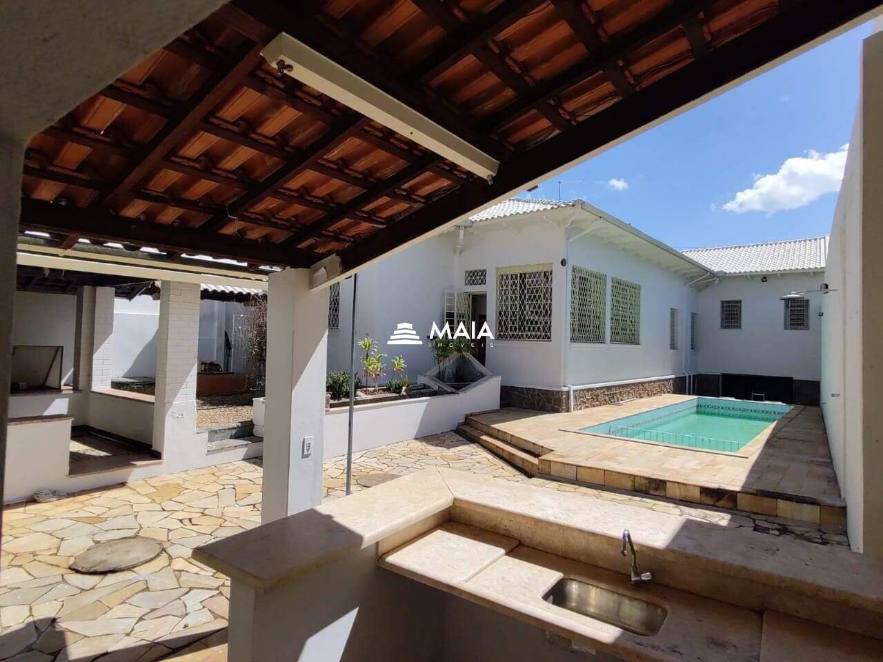 Casa para aluguel no Fabrício: 