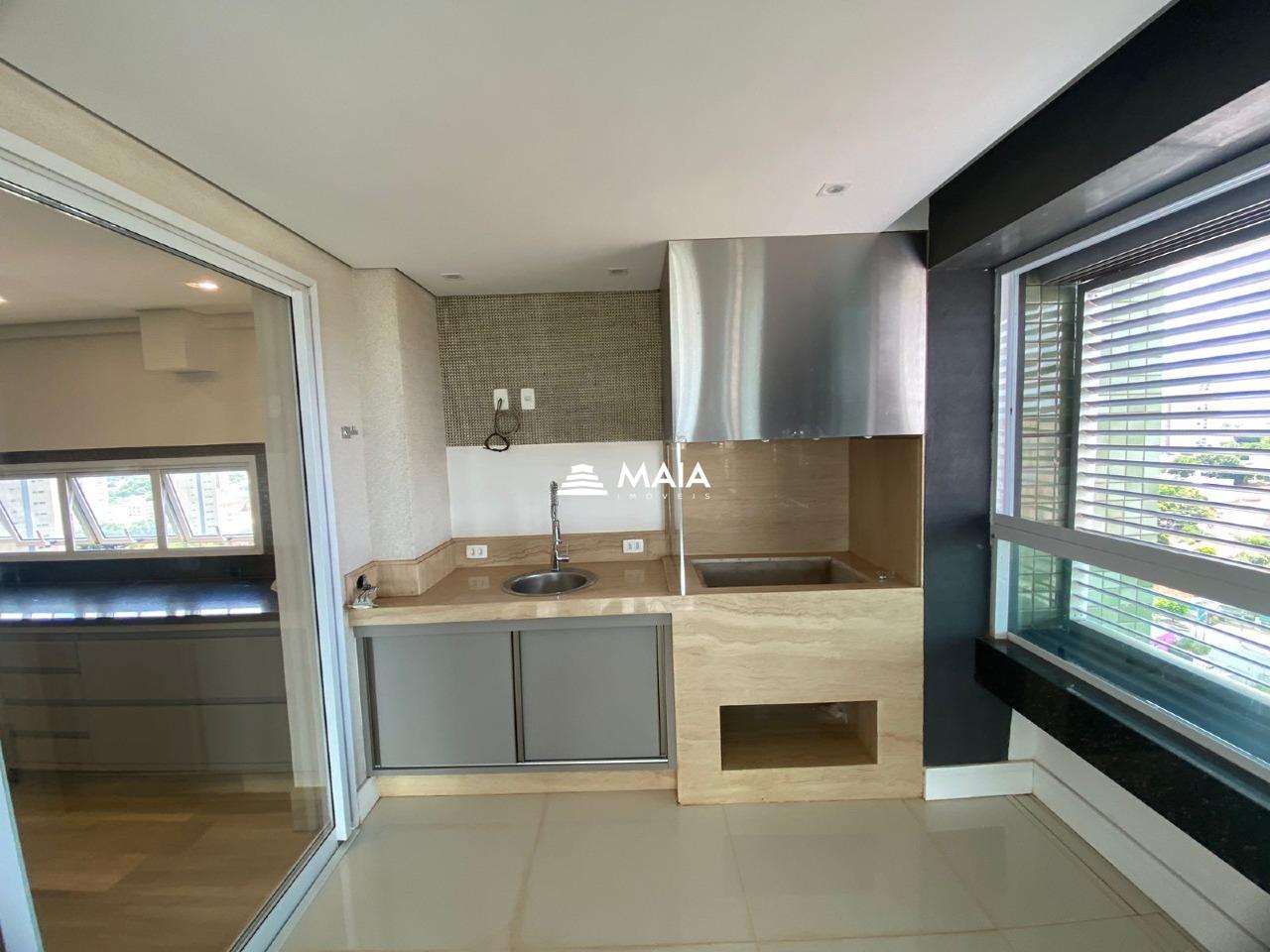 Apartamento à venda no Mercês: 