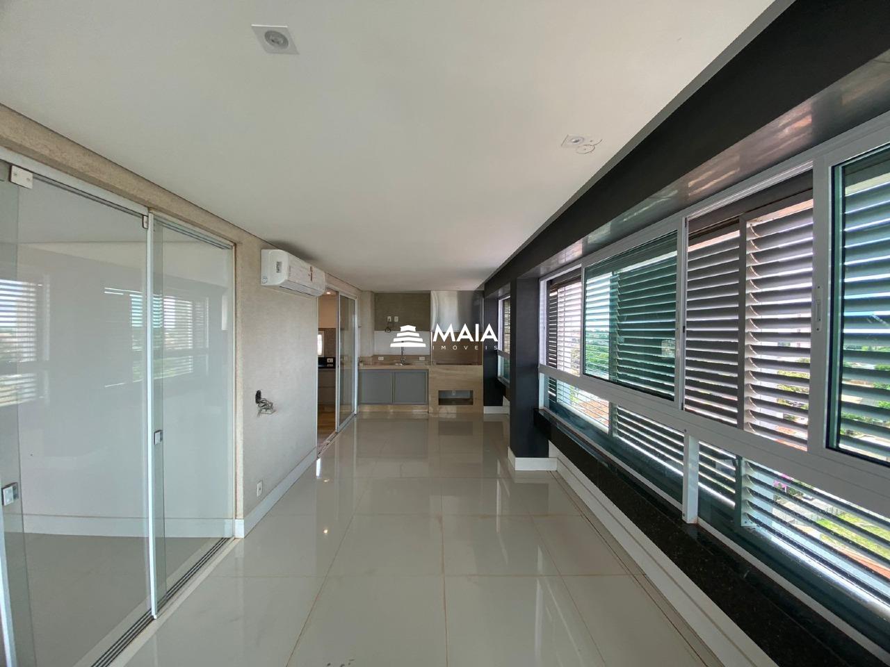 Apartamento à venda no Mercês: 