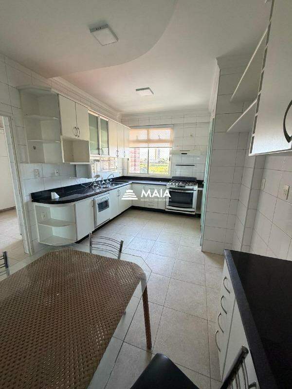 Apartamento à venda no Santa Maria: 