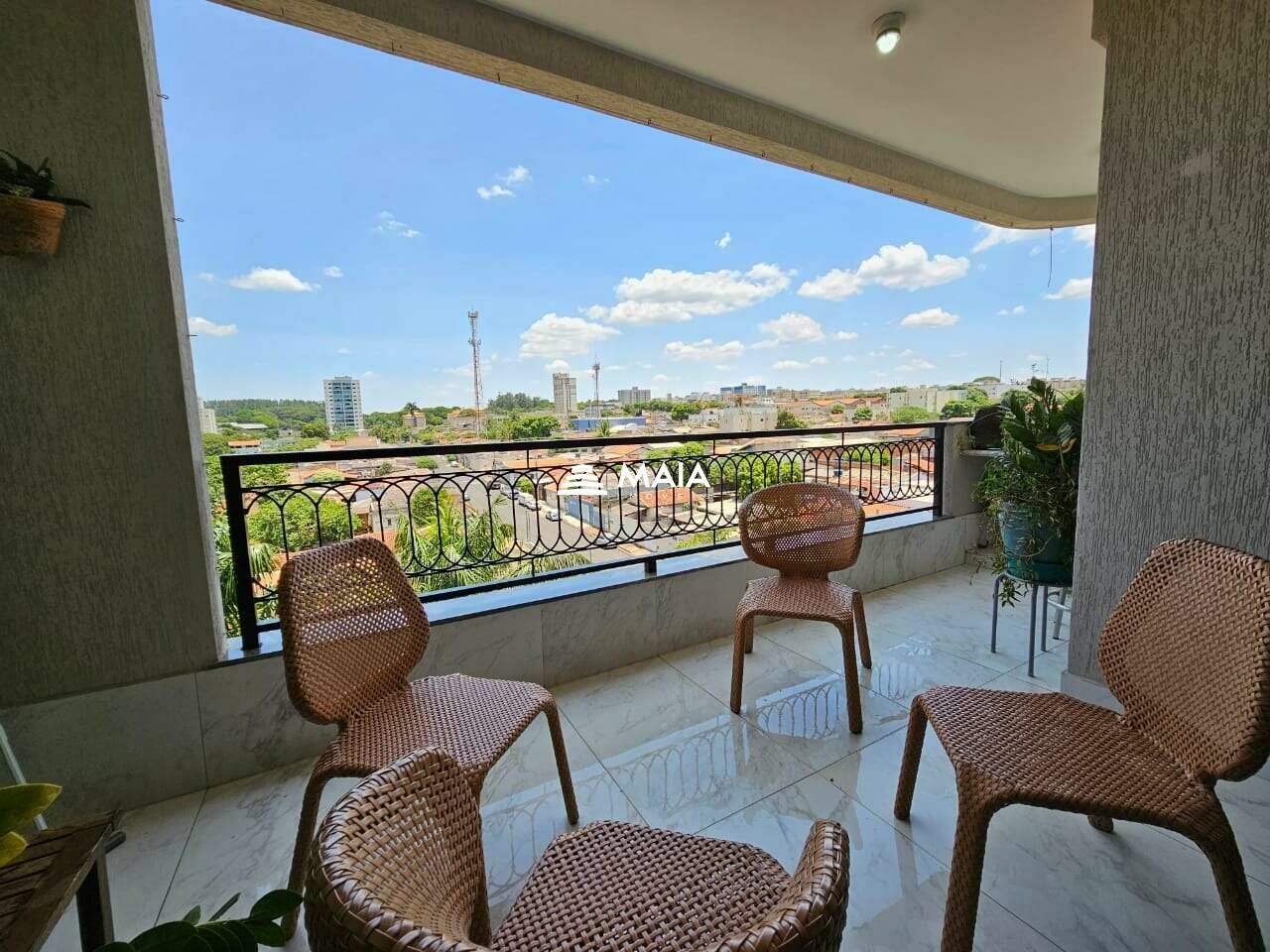 Apartamento à venda no Santa Maria: 