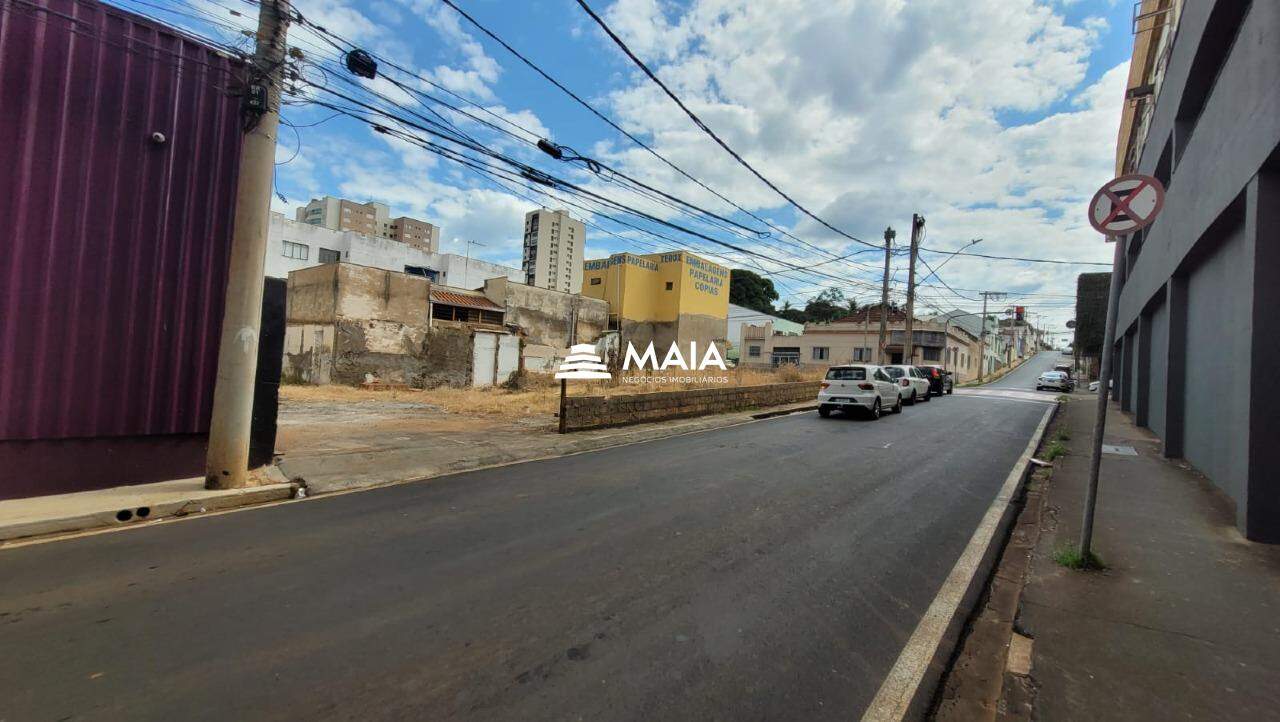 Comercial à venda no Centro: 