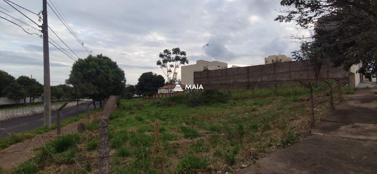 Terreno/Área à venda no Quinta Boa Esperança: 