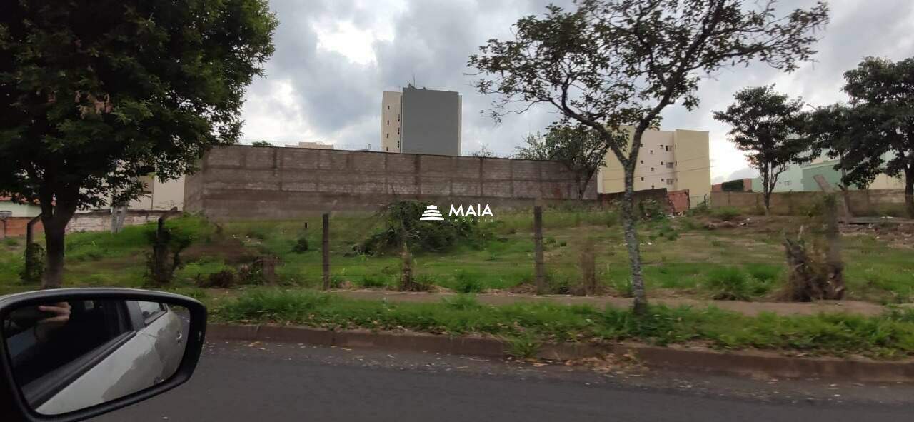 Terreno/Área à venda no Quinta Boa Esperança: 