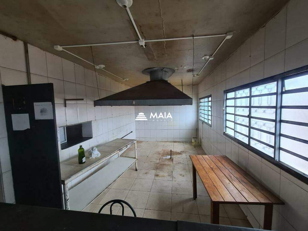 Comercial à venda no Quinta Boa Esperança: 