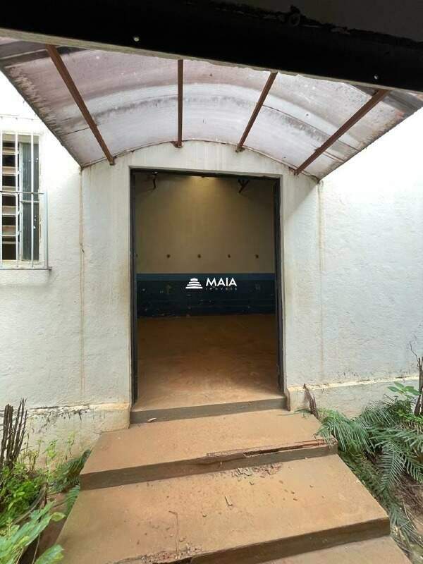 Galpão para aluguel no Universitário: 