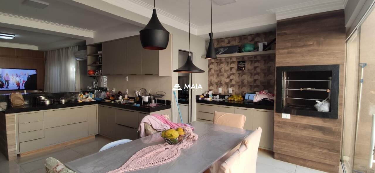 Casa à venda no Pacaembu: 