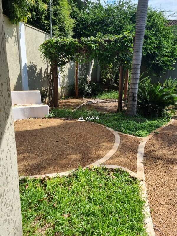 Casa para aluguel no Vila Olímpica: 