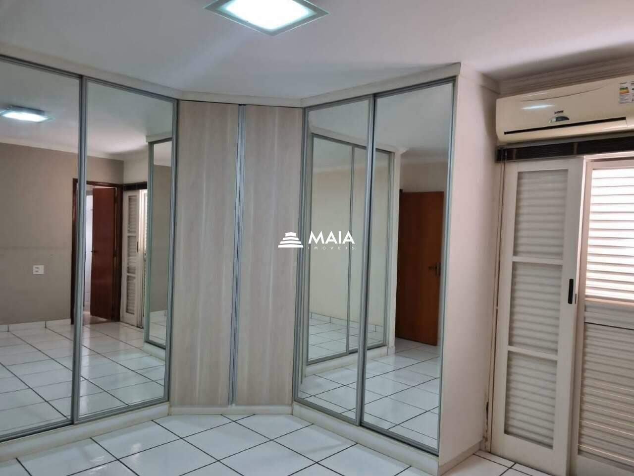 Casa para aluguel no Vila Olímpica: 