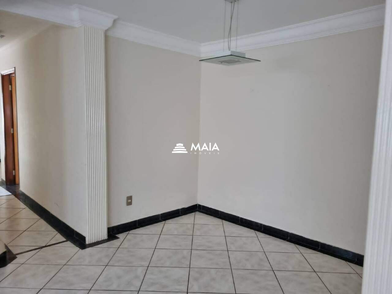 Casa para aluguel no Vila Olímpica: 