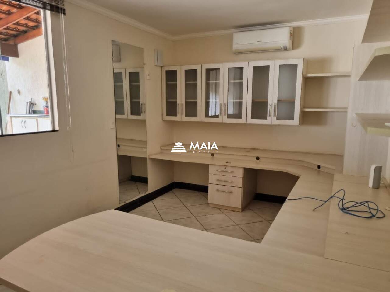Casa para aluguel no Vila Olímpica: 