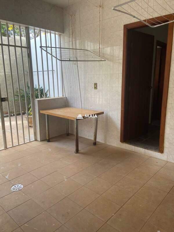 Casa de Condomínio à venda no Recanto das Torres: 