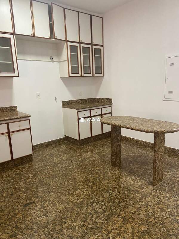 Casa de Condomínio à venda no Recanto das Torres: 