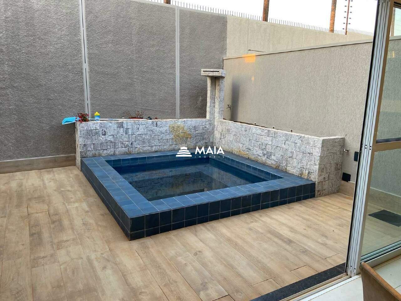 Casa de Condomínio à venda no Ayat, Club Residence: 