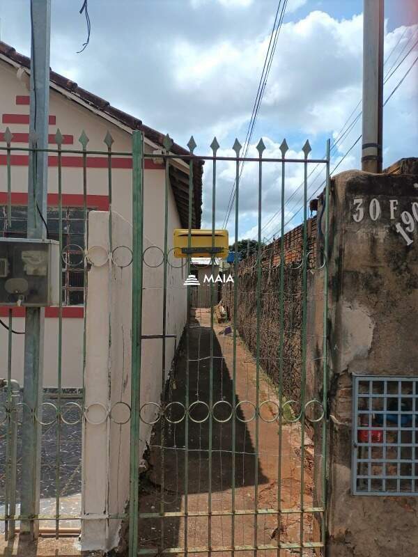 Casa à venda no Fabrício: 