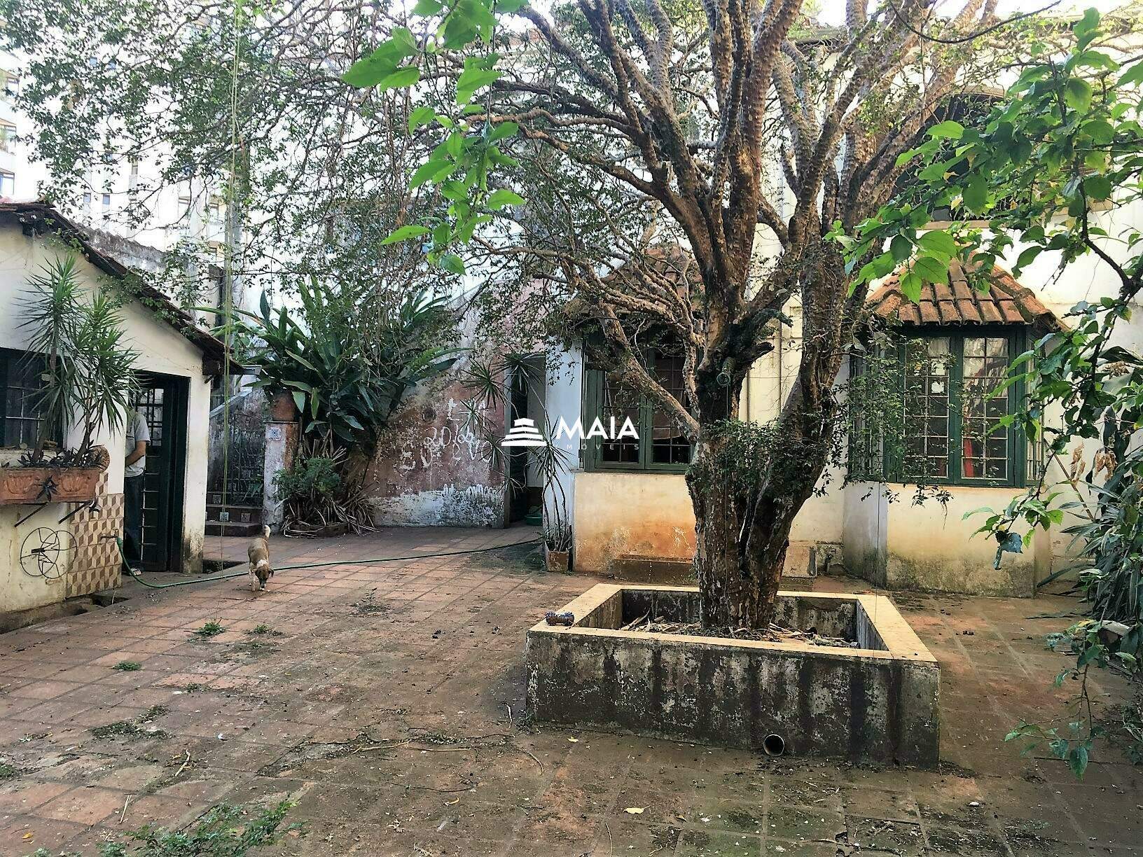 Casa à venda no Mercês: 