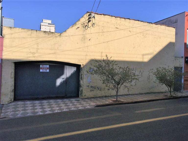 Casa à venda no Mercês: 