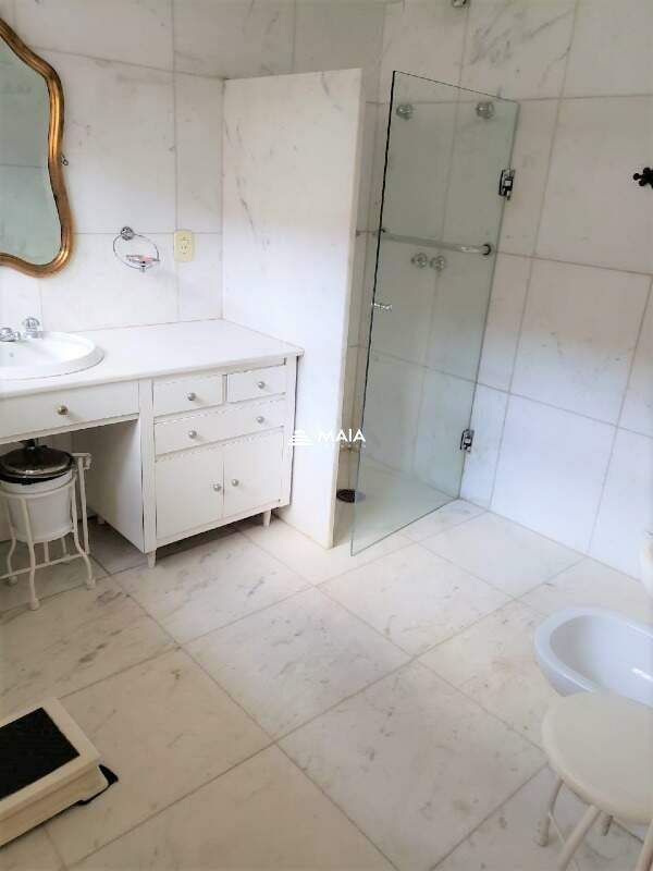 Casa à venda no Santos Dumont: 