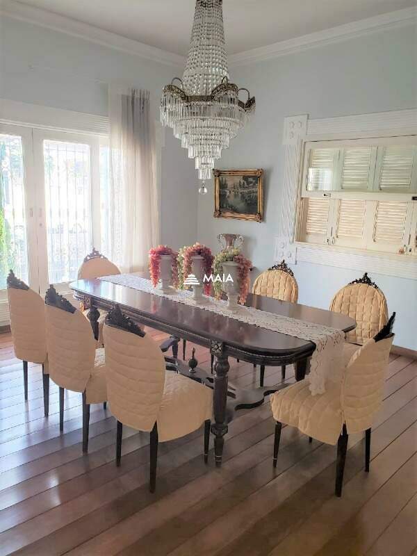 Casa à venda no Santos Dumont: 