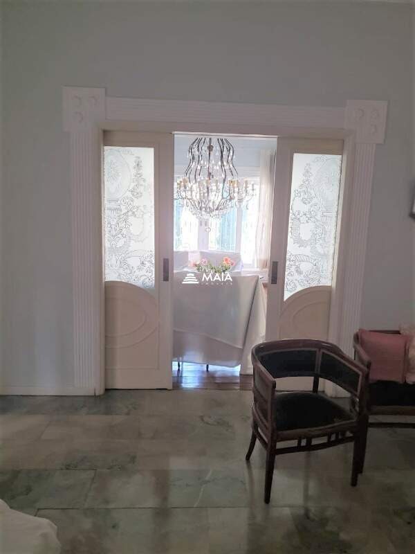 Casa à venda no Santos Dumont: 