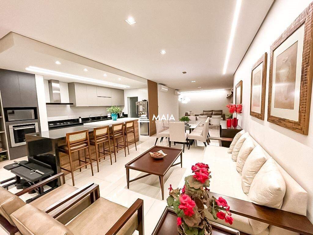 Apartamento à venda no Santa Maria: 