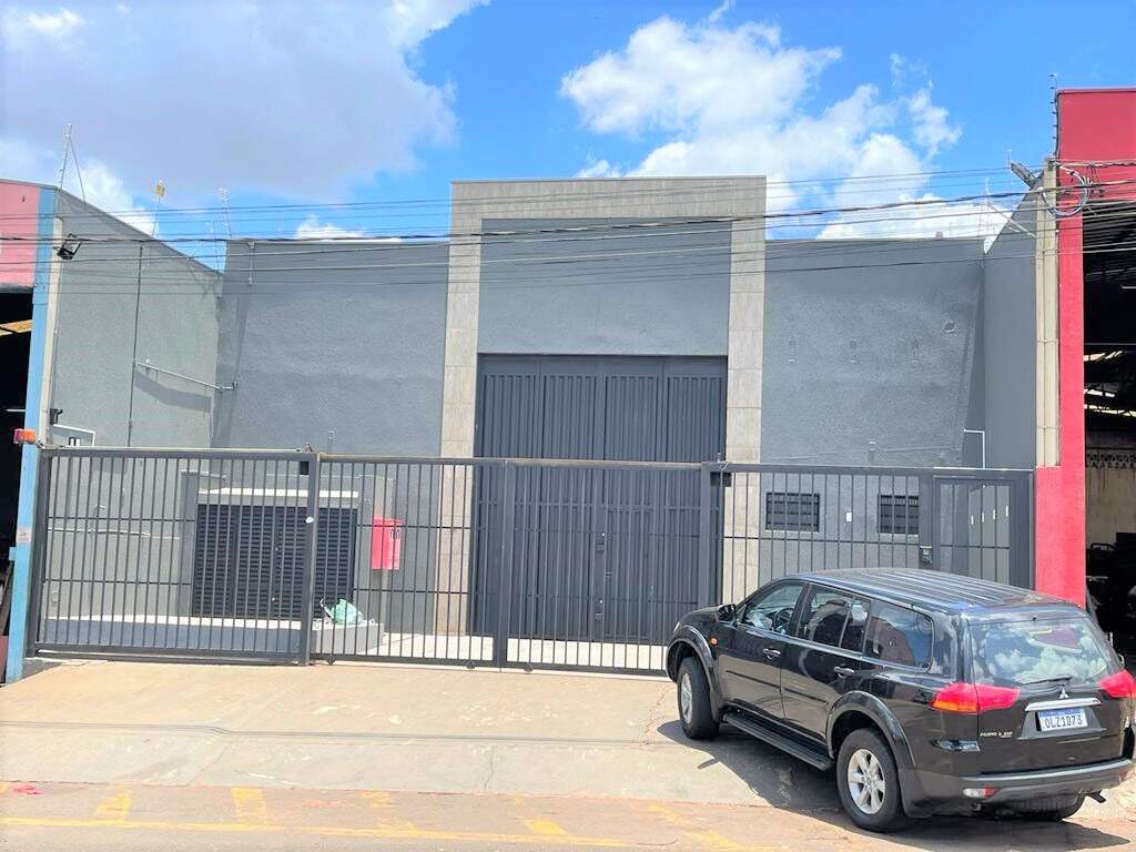 Galpão para aluguel no Parque das Américas: 
