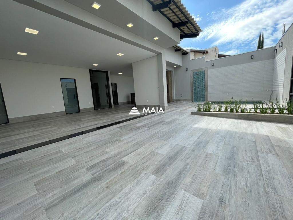 Casa à venda no Jardim do Lago: 